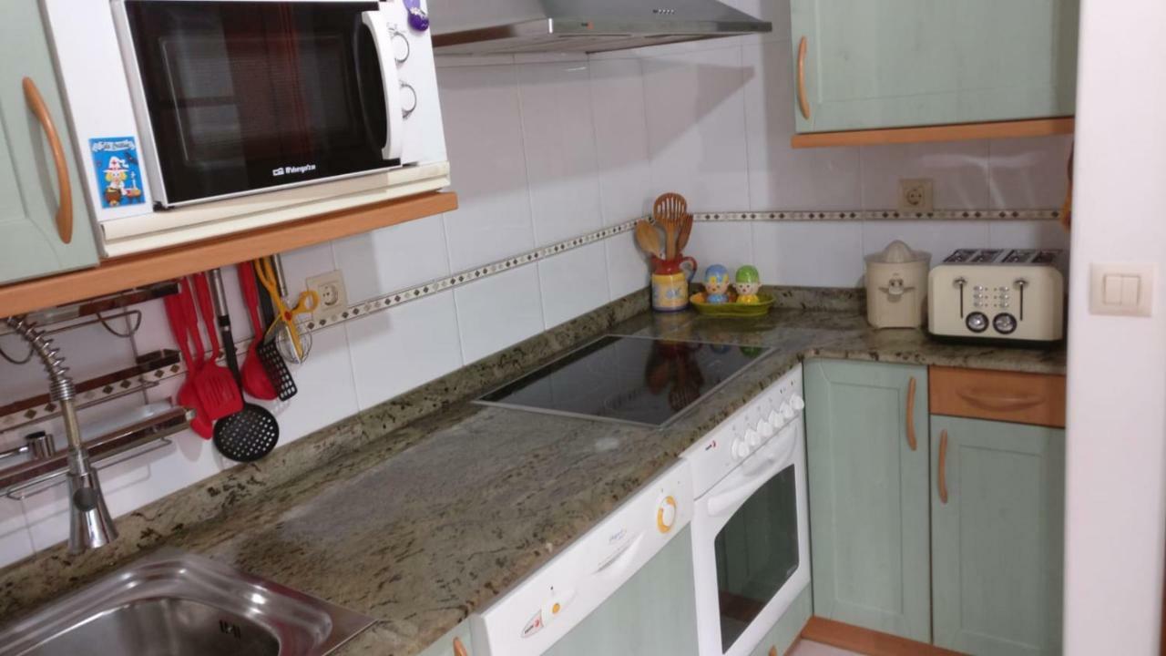 Acogedor Apartamento Cerca De Las Estaciones De Bus Y Tren A Coruna Exterior photo